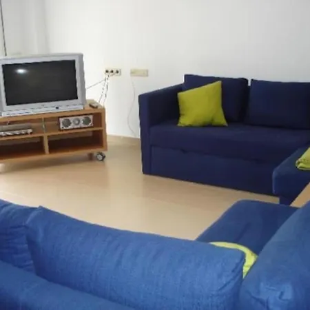 Apartamento Enjoy Your Holidays With Us !!, Terrace 25m2 - 65m2 3 Bedrooms, Capacity 4-6pers, Wifi, Ideal To Digital Nomad 5min Walking, 4 Pools, Parking Opt, Air Conditioning *