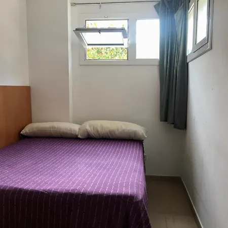 Enjoy Your Holidays With Us !!, Terrace 25m2 - 65m2 3 Bedrooms, Capacity 4-6pers, Wifi, Ideal To Digital Nomad 5min Walking, 4 Pools, Parking Opt, Air Conditioning Lloret de Mar